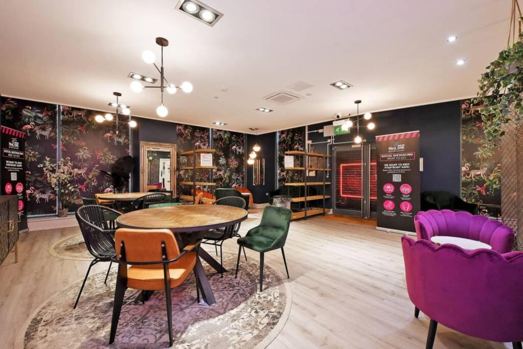 Modern, City Centre, Studio Apartment With Free Wifi, Gym Access, Netflix - West One شيفيلد المظهر الخارجي الصورة