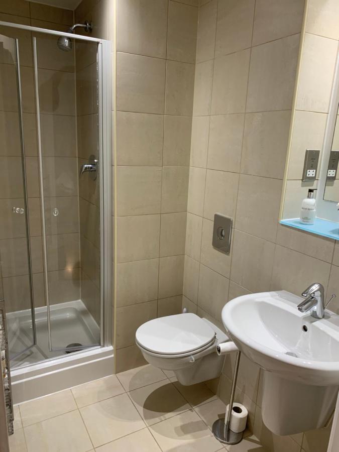 Modern, City Centre, Studio Apartment With Free Wifi, Gym Access, Netflix - West One شيفيلد المظهر الخارجي الصورة